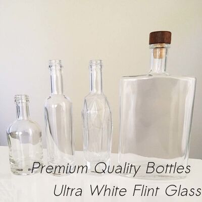 Buen precio Botella de vidrio de ginebra clásica perfecta para destiladores artesanales y exportadores de bebidas con vidrio grueso y acabado elegante en línea
