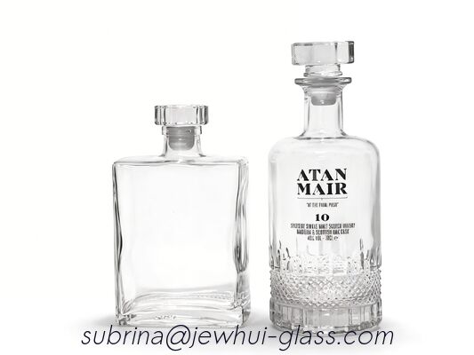 Buen precio Botella grande de 700 ml con tapones de vidrio de sílex purificado sólido adecuado para embalajes de vodka, ginebra, ron, tequila, whisky, brandy y licores en línea