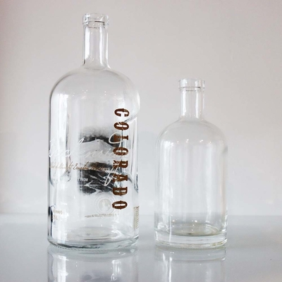 Buen precio botellas de cristal claras de la botella grande del alcohol 375ml para el licor Borbón en línea
